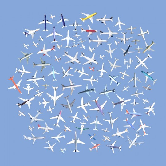 Jenny Odell - Satellite Collections, 104 avions
