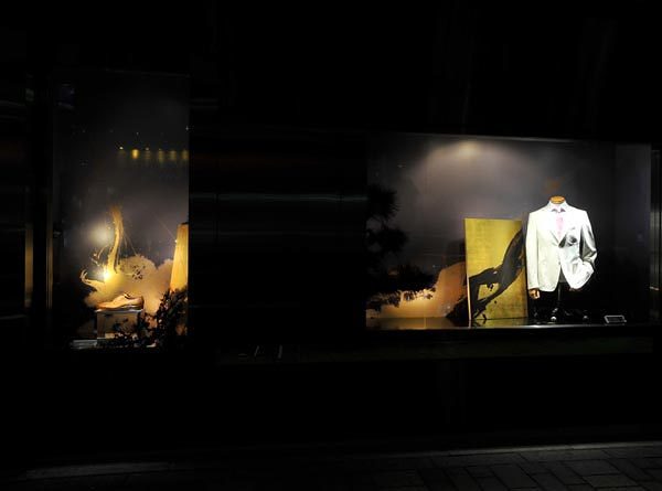 Shun Kawakami, Installation vitrine extérieure Homme, ISETAN, Tokyo