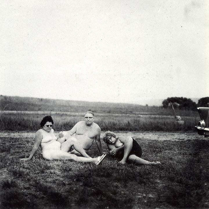 Diane Arbus, A family one evening in a nudist camp