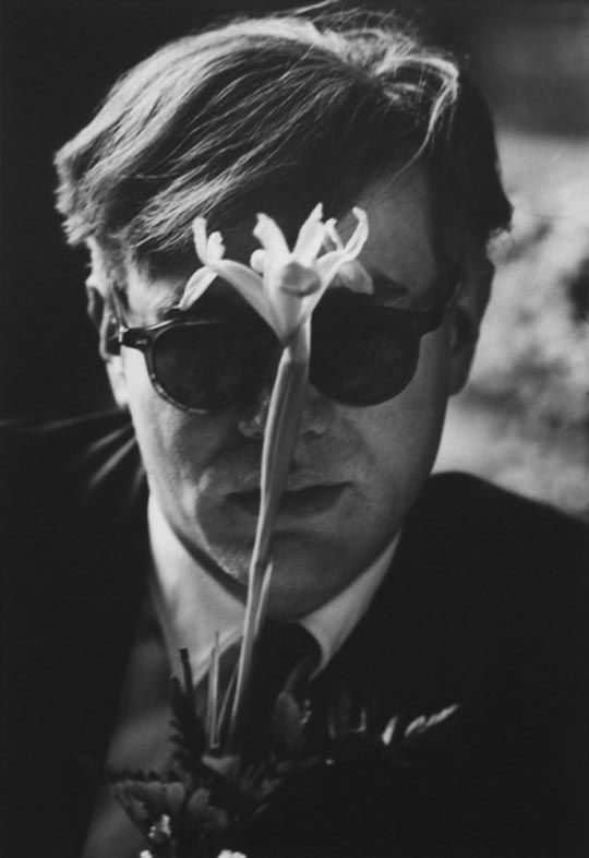 Dennis Hopper, Andy Warhol (with flowers), 1963