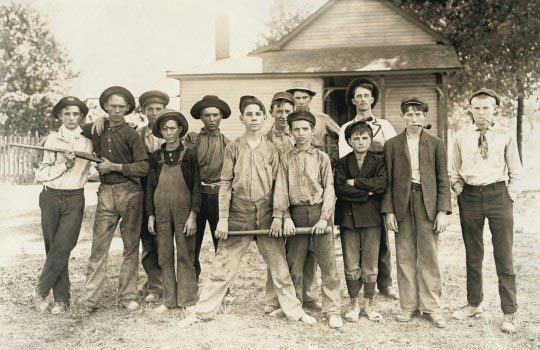 Lewis Hine, Baseball Glass Workers, 1908