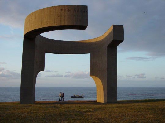 Eduardo Chillida, Éloge de l'horizon, vers Gijón, crédits photographiques © Llara.