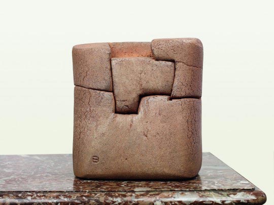 Eduardo Chillida, Lurra (1984).