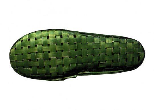 Ionna Vautrin, Palm Shoes pour Camper, 2003, feuilles de palme