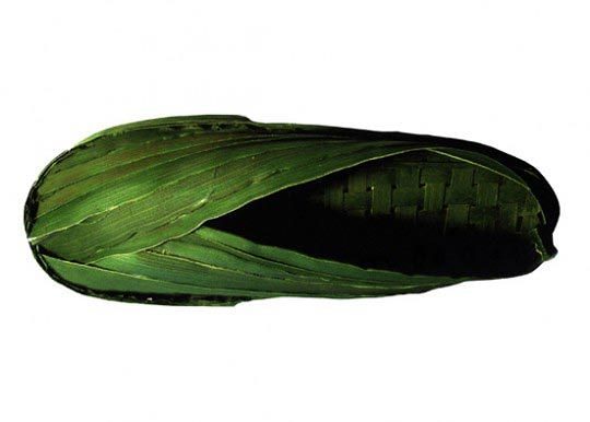 Ionna Vautrin, Palm Shoes pour Camper, 2003, feuilles de palme