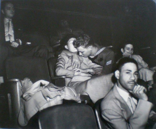 Weegee, Lovers at the movie