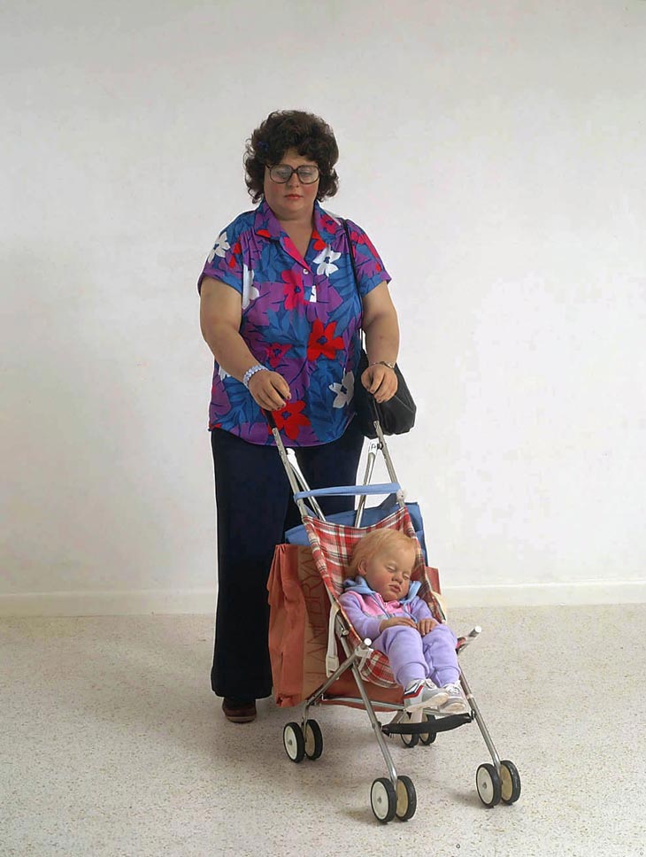 Duane Hanson, Woman with Child in a Stroller, 1985