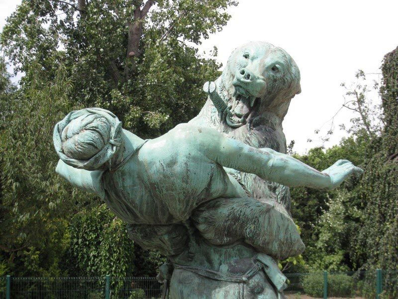 Emmanuel Fremiet, Le dénicheur d'oursons, 1885, Bronze, Jardin des Plantes, Paris 