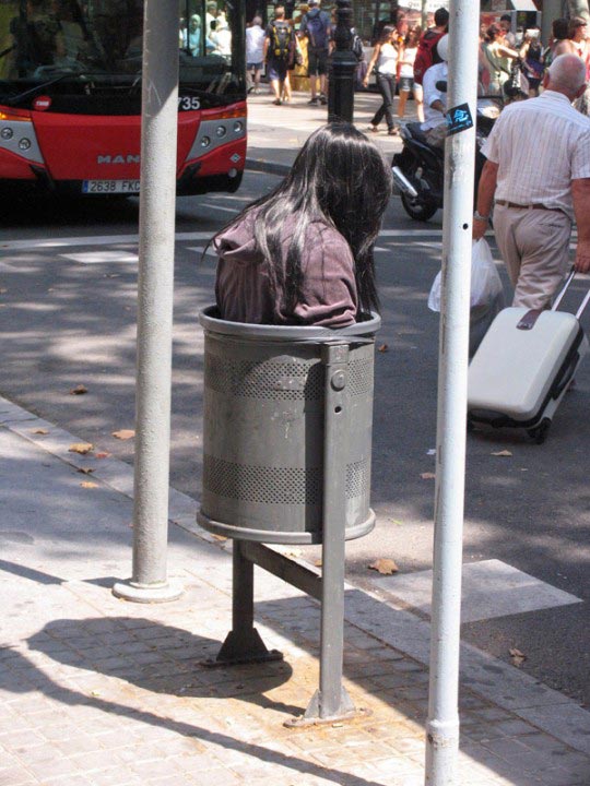 Mark Jenkins, Trash girl, Barcelona, Espagne