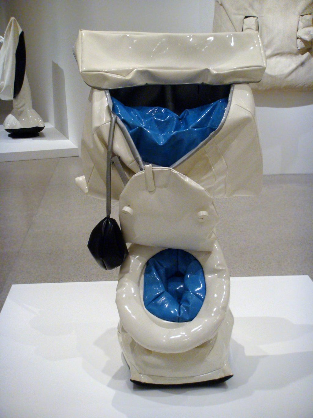 Claes Oldenburg, Soft Toilet, 1966, MUMOK
