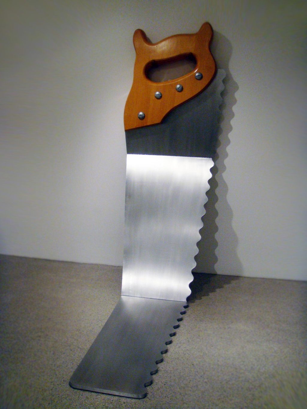 Claes Oldenburg, Saw (Hard Version II), 1971, MUMOK