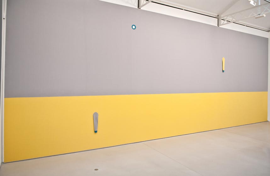 Erwin Wurm, Knitted Wall, 2010