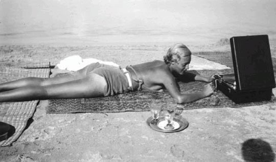 Jacques-Henri Lartigue, Chou Valton à la plage de la Garoupe, Cap d’Antibes, 1932