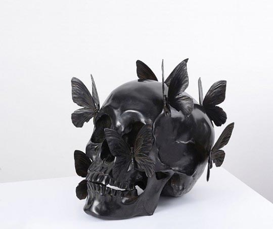 Vanité aux papillons, bronze patine noire, fondeur Bocquel, H: 22x48x48 cm, Philippe Pasqua 