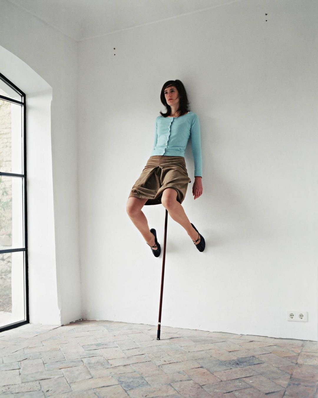 Erwin Wurm, One minute sculpture