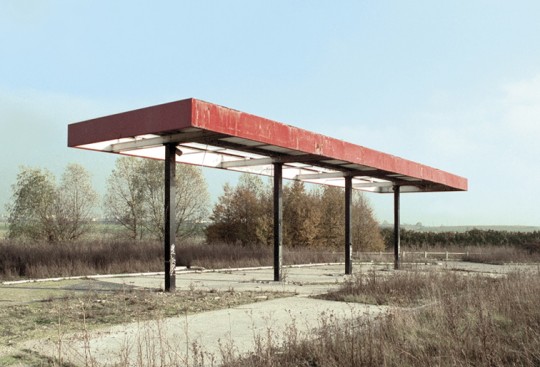 Éric Tabuchi, Abandonned Gasoline Station