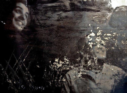 Poline Harbali, Essai 2, impression sur textile brûlée au fer, peinture, 2012