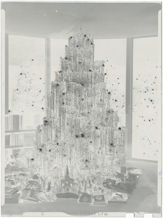 Man Ray (Emmanuel Radnitzky, dit), Sapin de Noël, vers 1943 