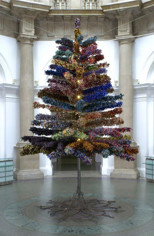 Yinka Shonibare, Tate Britain Christmas Tree, 2001