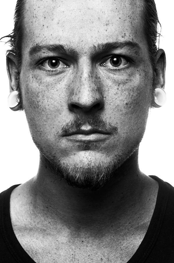 Adrien Ehrhardt, autoportrait extrait de la série « We »