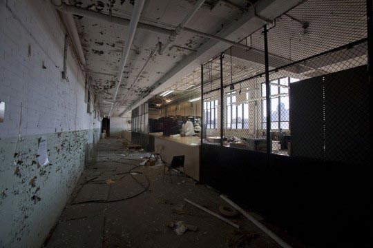 Detroit Urbex, Le magasin de livres, shop book