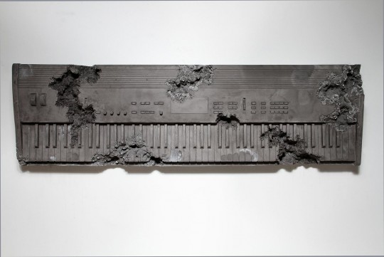 Daniel Arsham, Obsidian Eroded Keyboard