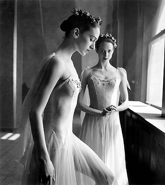 Rodney Smith, Deanna and Eva no.1