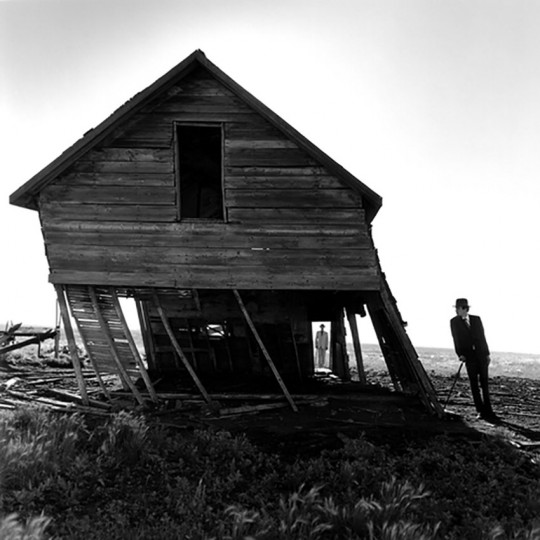 Rodney Smith, Leaning House