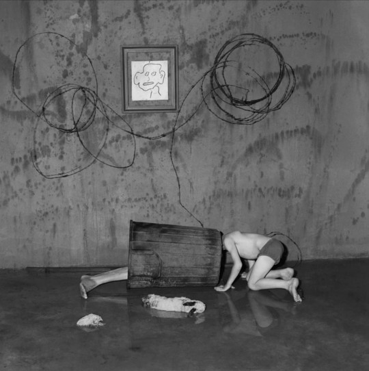 Roger Ballen, Scavenging